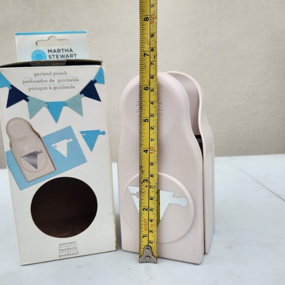 Martha Stewart pennant GARLAND Paper Punch Scrapbooking Card Making bunting - Picture 2 of 8